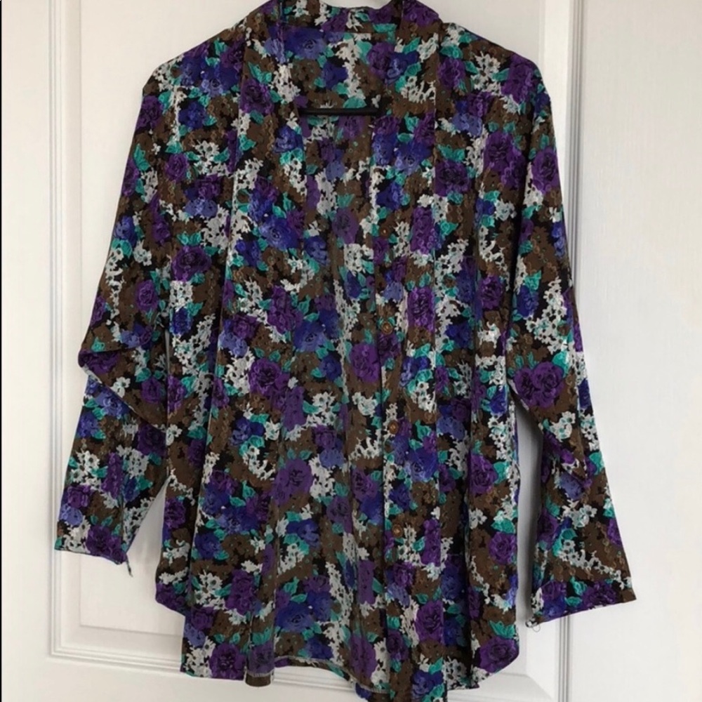 Women’s floral blazer